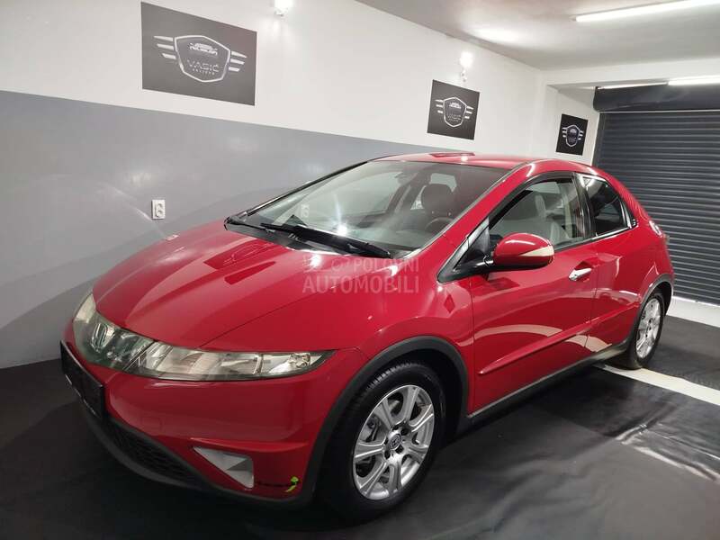 Honda Civic 1,4b BESPREK0RNA