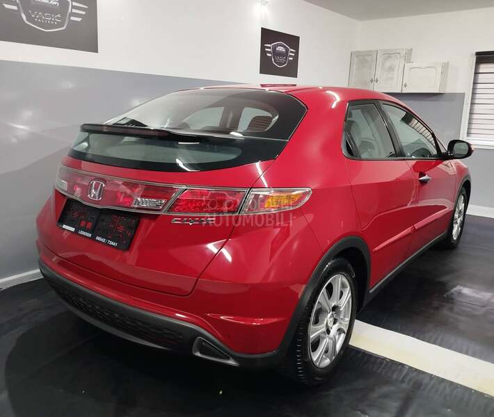 Honda Civic 1,4b BESPREK0RNA