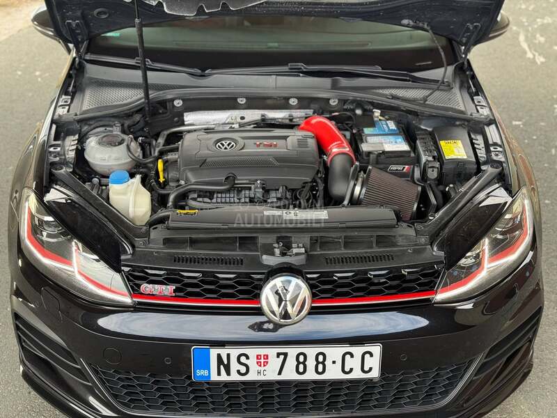Volkswagen Golf 7 GTI TCR