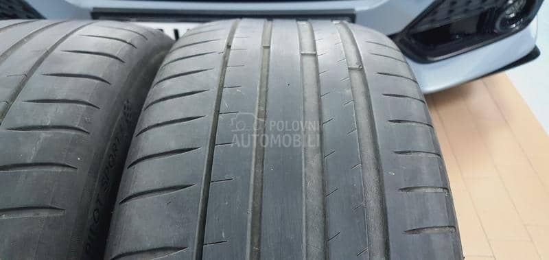 Michelin 225/45 R19 Letnja