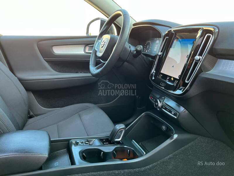Volvo XC40 T5 ELEKTRO plug in