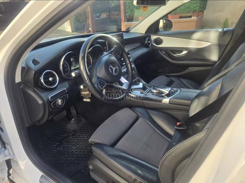 Mercedes Benz C 200 