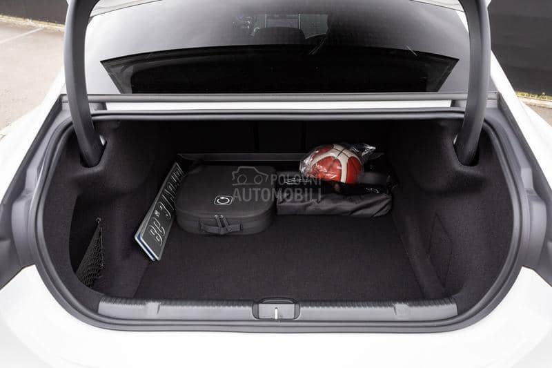 Mercedes Benz EQE 350 4MATIC