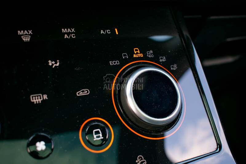 Land Rover Range Rover Evoque R dynamic pano