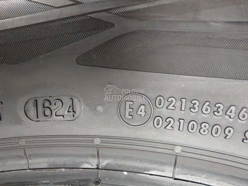 Continental 215/60 R18 Letnja