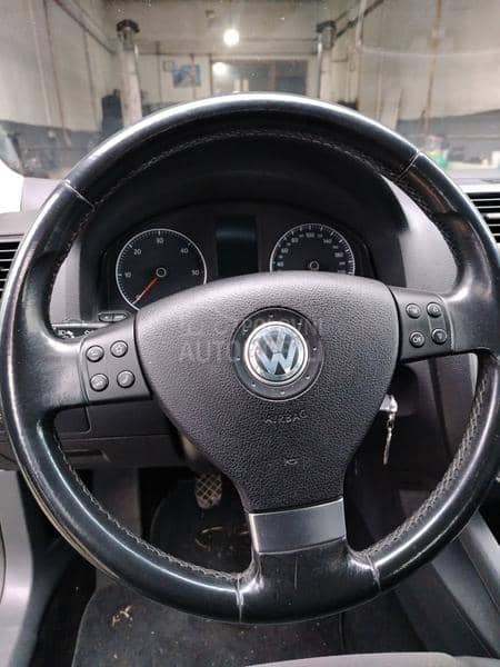 Volkswagen Golf 5 
