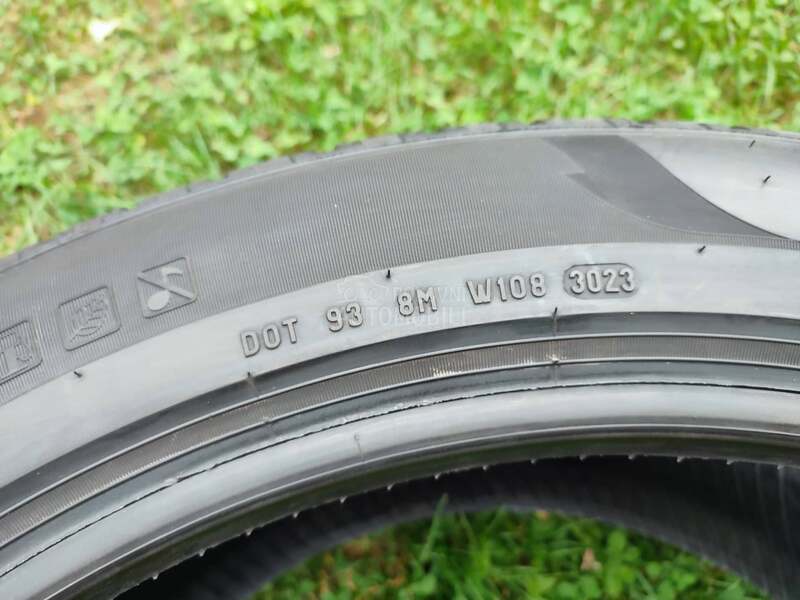 Pirelli 275/45 R21 Zimska