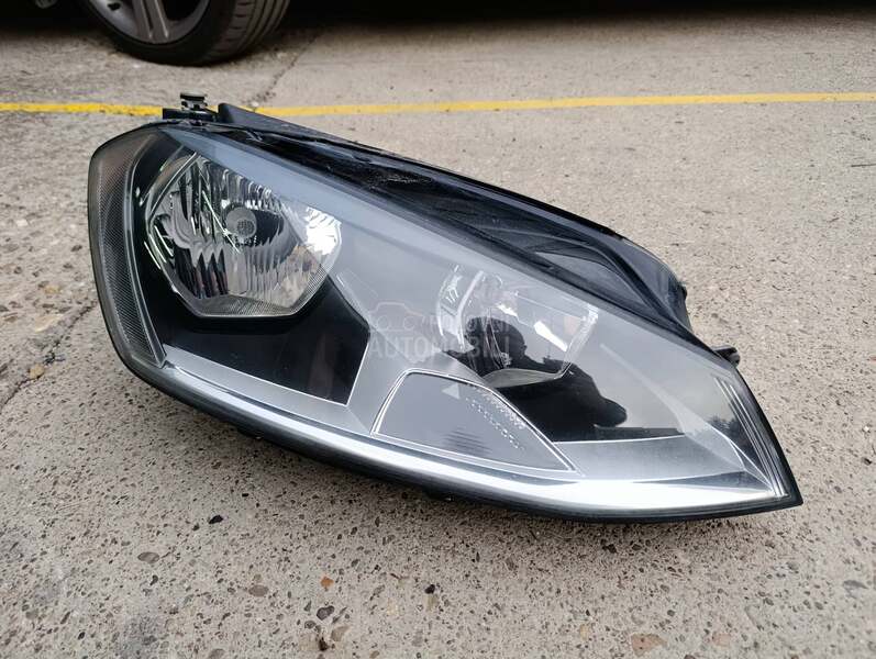 Originalni Desni Far Golf 7