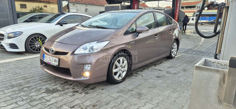 Toyota Prius Hibrid