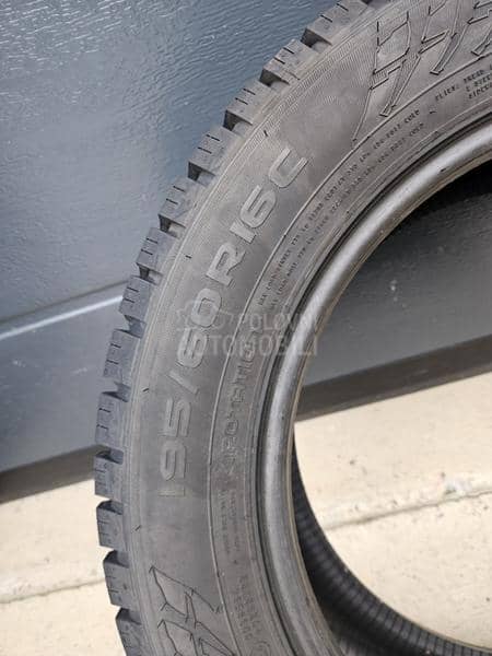 Nokian 195/60 R16 Zimska