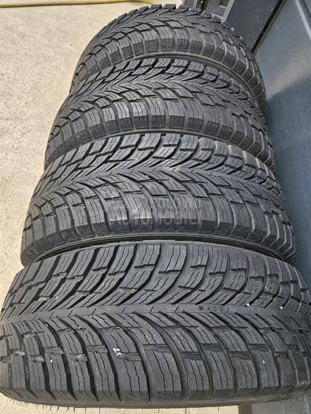 Nokian 195/60 R16 Zimska