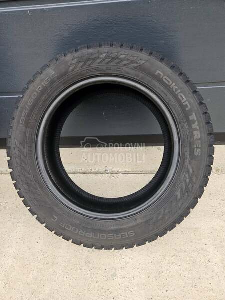 Nokian 195/60 R16 Zimska