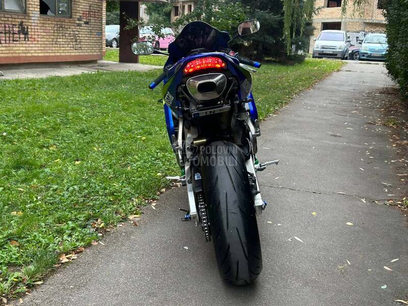 Honda CBR 600RR  CBR 600 RR