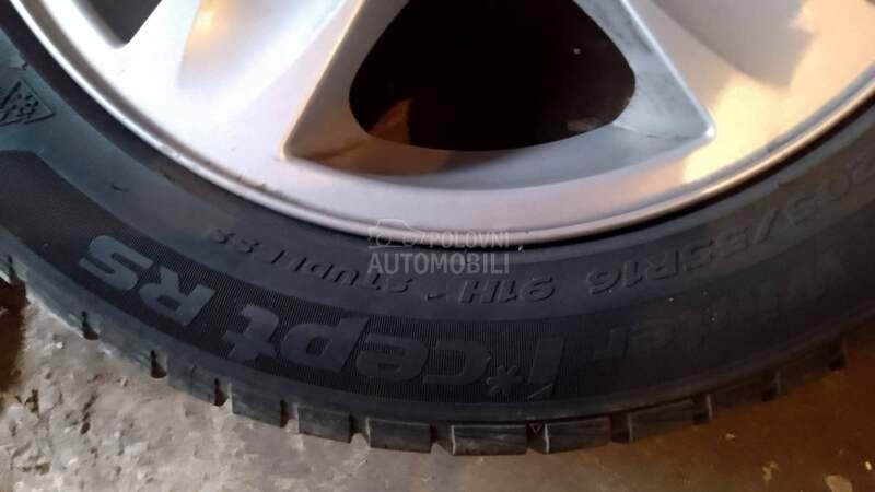 Hankook 205/55 R16 Zimska