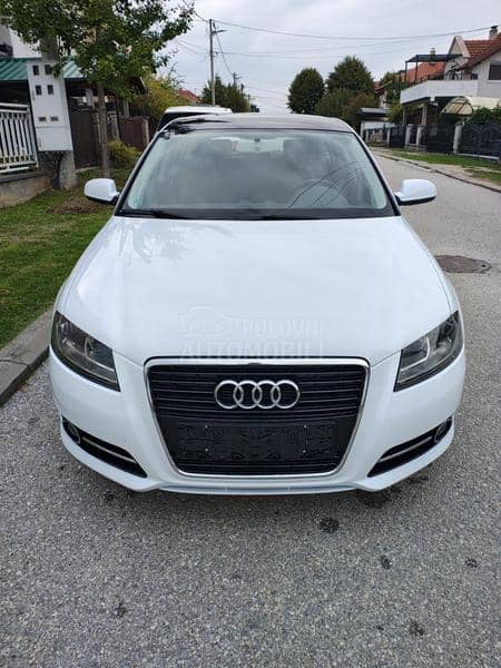 Audi A3 1.6 TDI Pano Perla