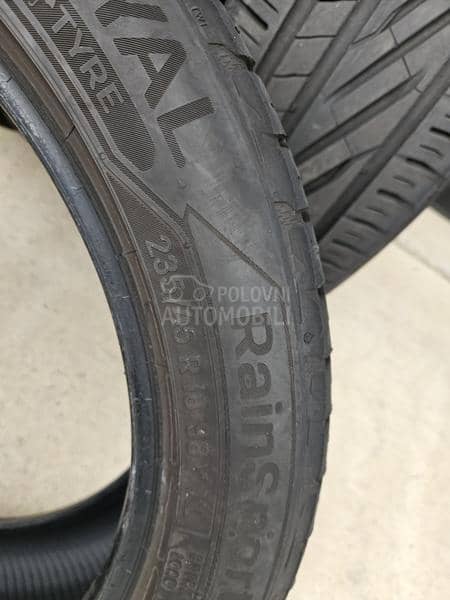 Uniroyal 235/45 R18 Letnja