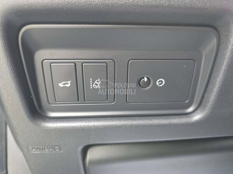 Land Rover Discovery Sport 2.0D 4x4 AUTOM/LED