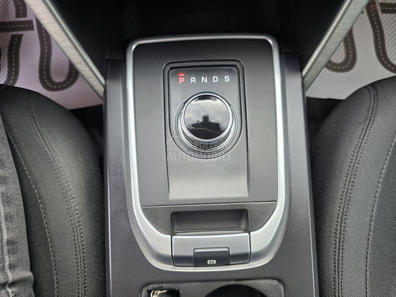 Land Rover Discovery Sport 2.0D 4x4 AUTOM/LED