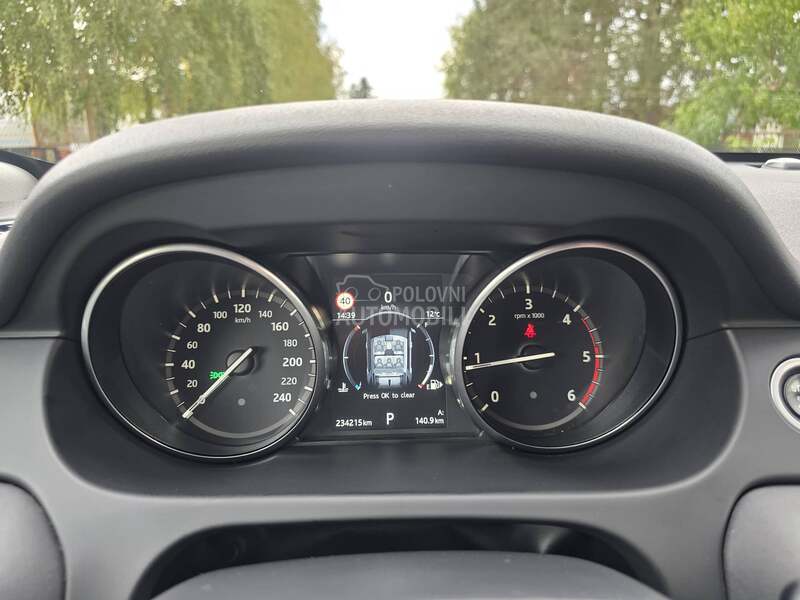 Land Rover Discovery Sport 2.0D 4x4 AUTOM/LED