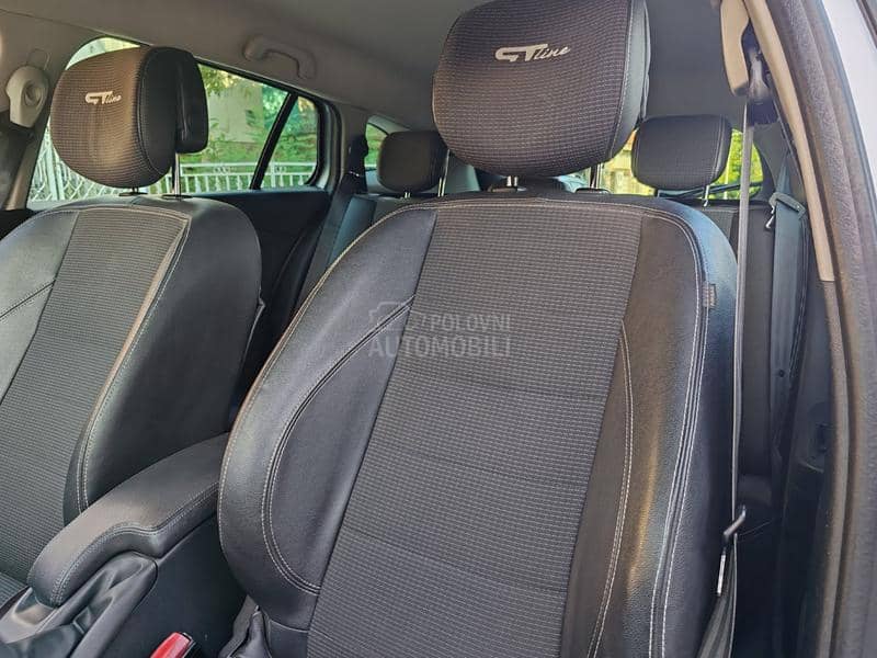 Renault Megane GT line