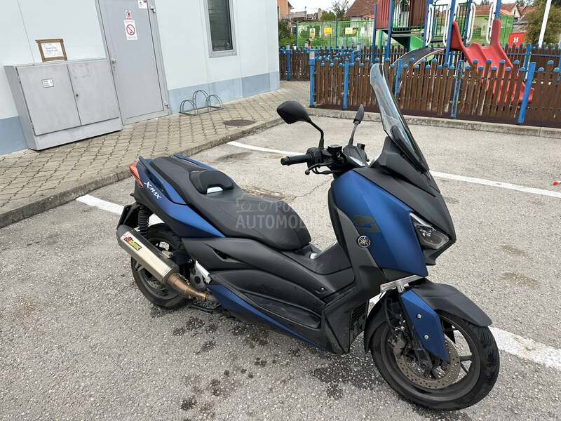 Yamaha xmax