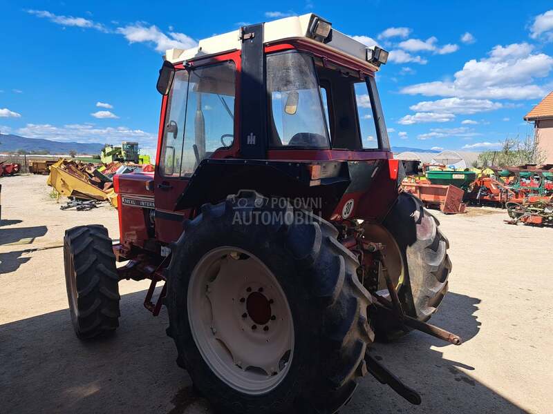 Case IH 745