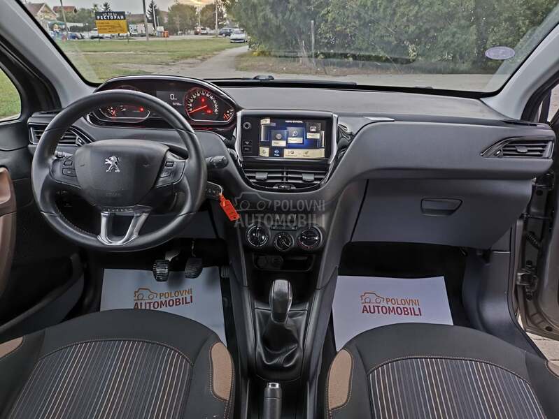 Peugeot 208 1.2 UrbanSoul