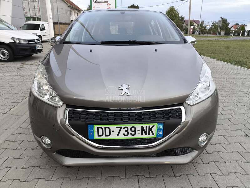 Peugeot 208 1.2 UrbanSoul
