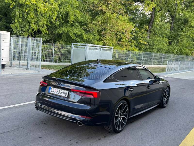 Audi A5 S-Line black edition
