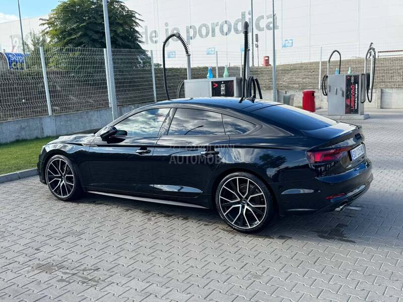 Audi A5 S-Line black edition