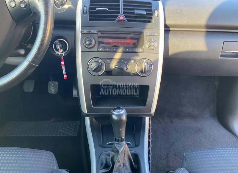 Mercedes Benz A 150 Nov