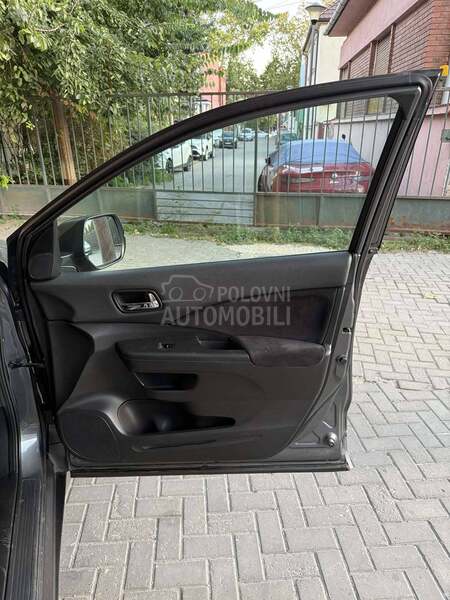 Honda CR-V 1.6