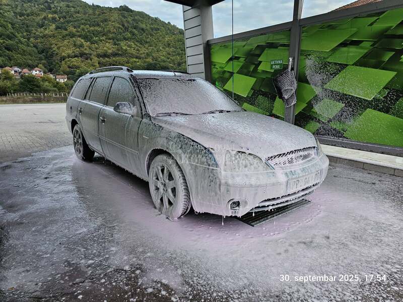 Ford Mondeo 2.0