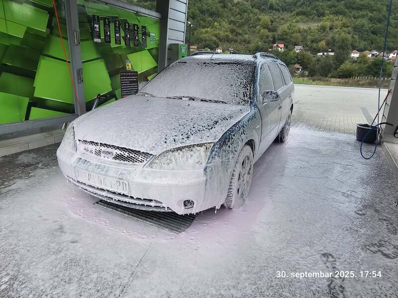 Ford Mondeo 2.0