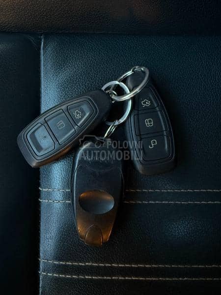 Ford C-Max 2.0 TDCI TITANIUM