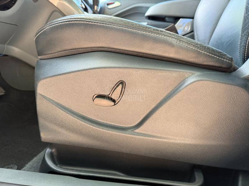 Ford C-Max 2.0 TDCI TITANIUM