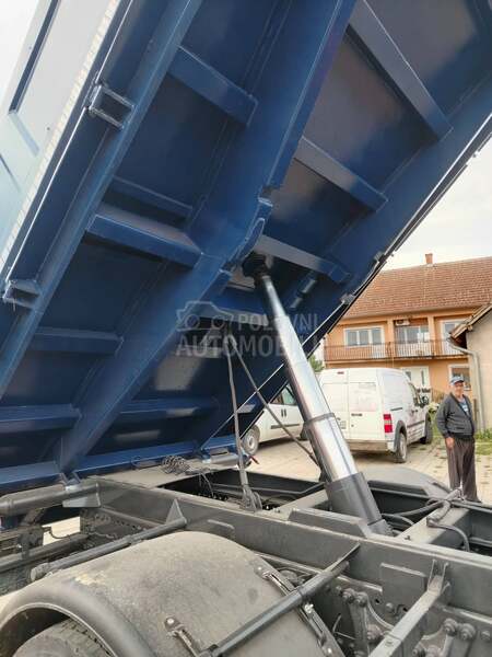 Mercedes Benz AXOR 1828 Kiper Kran