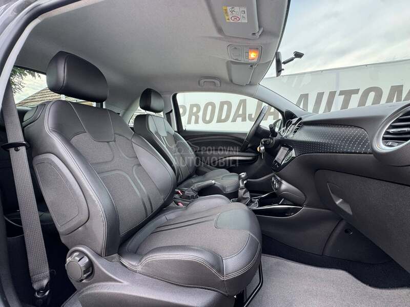 Opel Adam LED / KOŽA