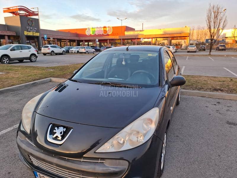 Peugeot 206 plus 