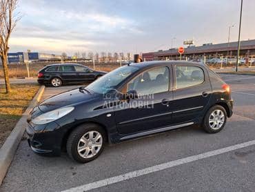 Peugeot 206 plus 