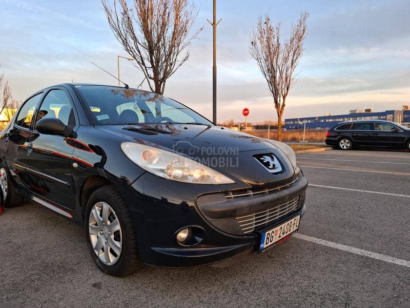 Peugeot 206 plus 
