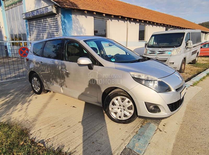 Renault Grand Scenic 