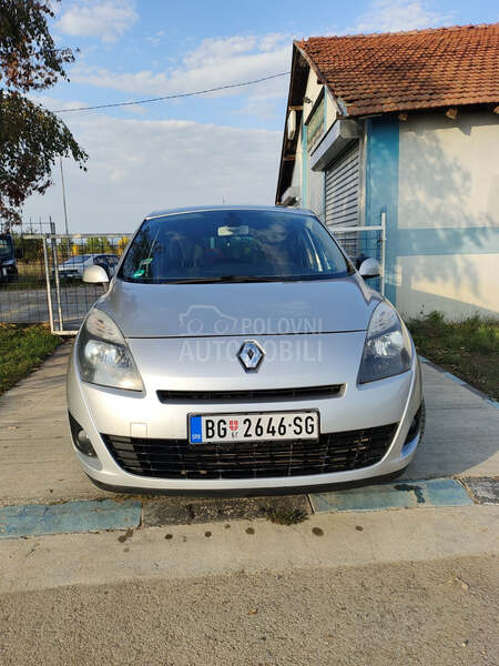 Renault Grand Scenic 