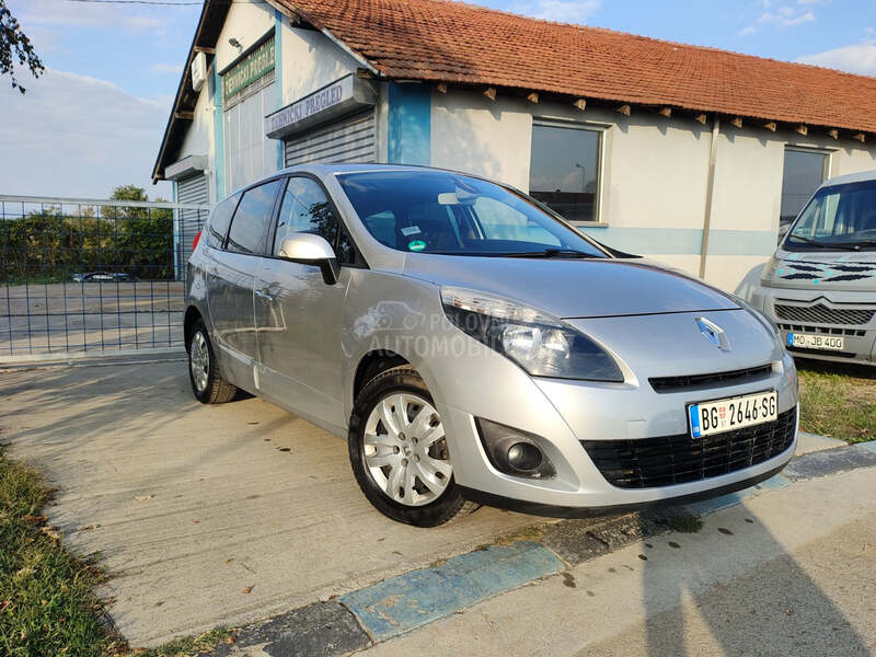Renault Grand Scenic 