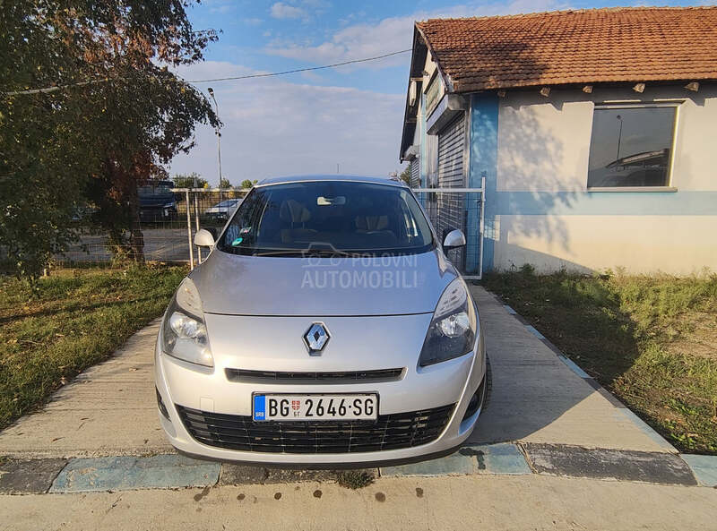 Renault Grand Scenic 