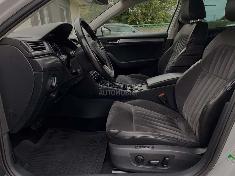 Škoda Superb 2.0TDI/DSG/ACC/LED