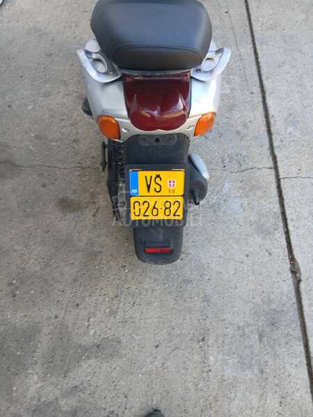 Yamaha neos