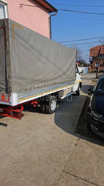 Zastava turbo rival