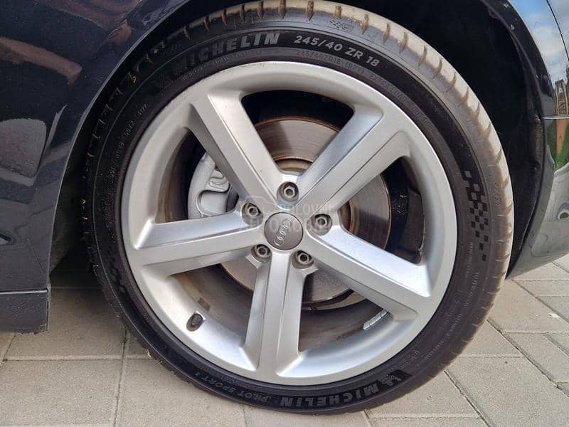 Audi A6 2.0TDI/XENON/LED/NAV