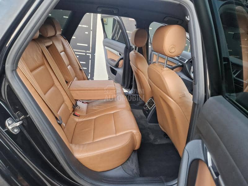 Audi A6 2.0TDI/XENON/LED/NAV